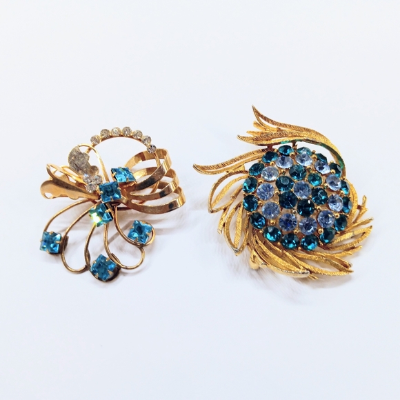 Jewelry - Brooch Lot 2 Blue Rhinestones Vintage Jewelry